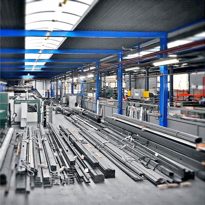 棒料圆钢堆地上占用空间